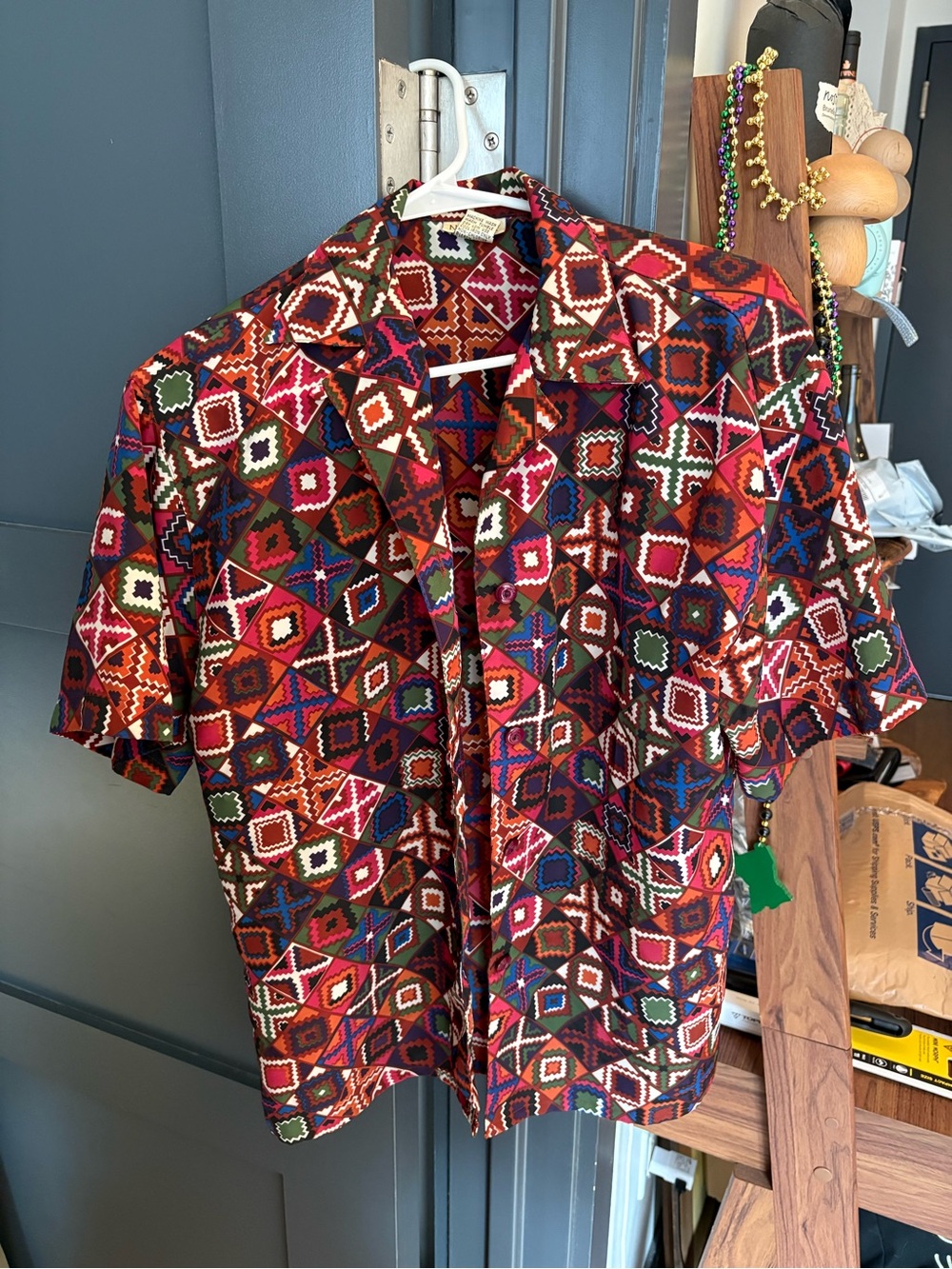 NICOLA Multicolor Geometric Short-Sleeve Button-Down Shirt
